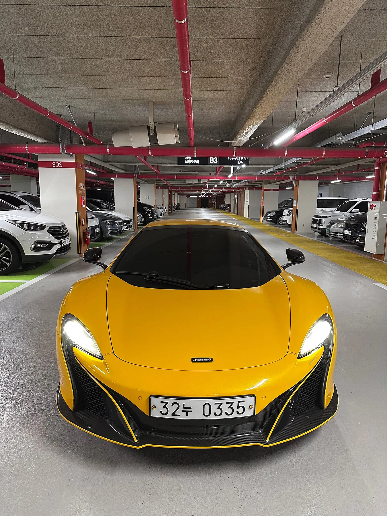 맥라렌 650S 스파이더 2016 옐로 사진 5