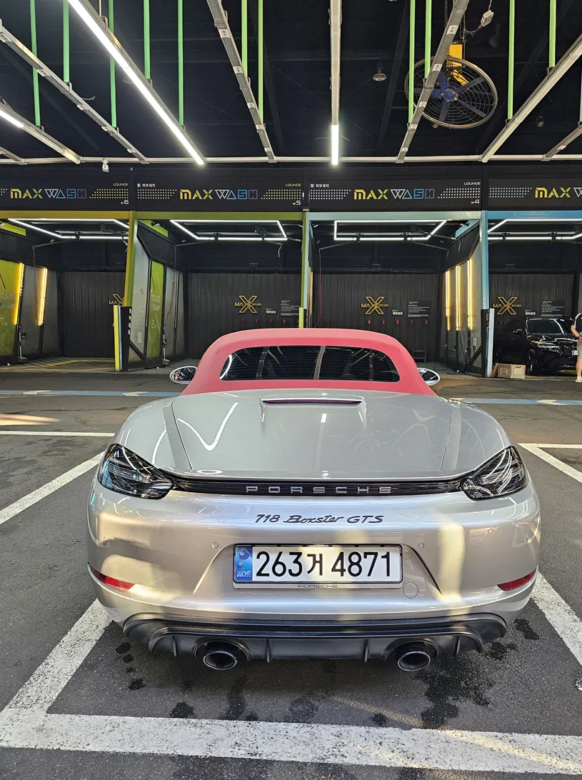 포르쉐 718 박스터 GTS 4.0 2023 GT실버 사진 7
