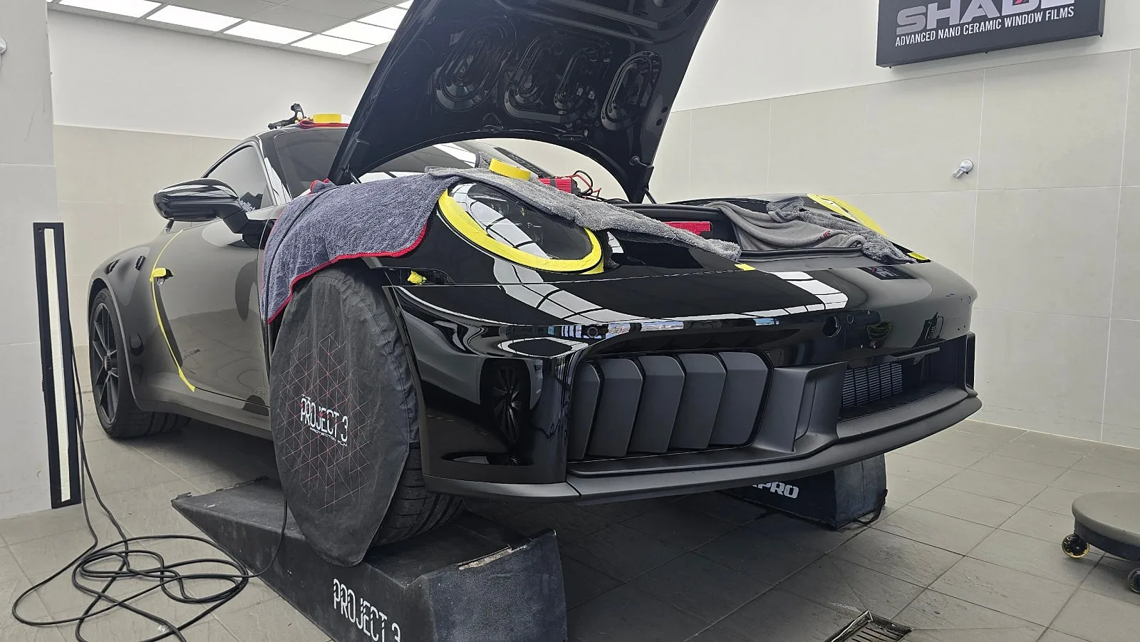 포르쉐 992.2 카레라 4 GTS 2026 블랙 사진 6
