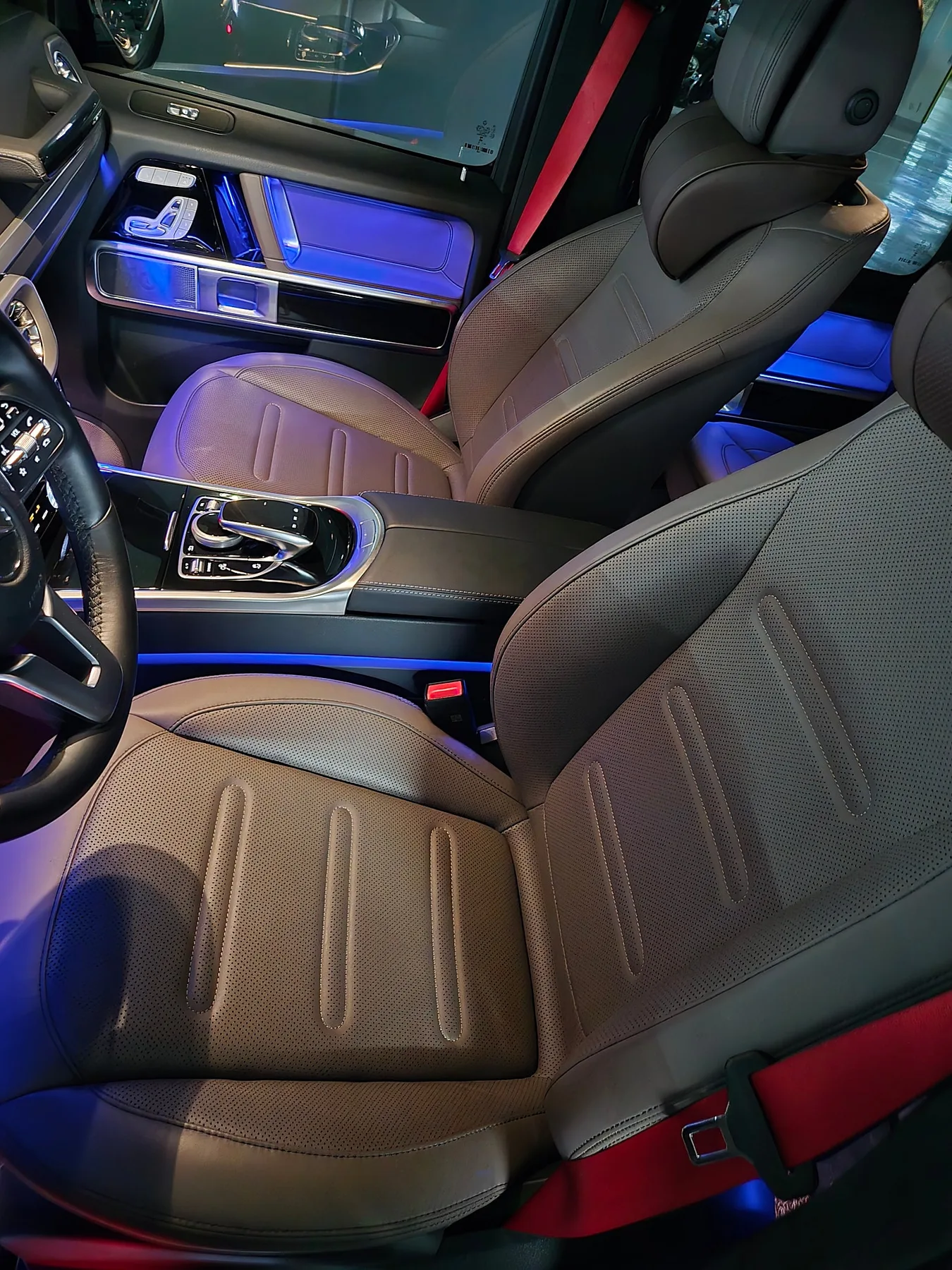 벤츠 G400D 2023 화이트 사진 7