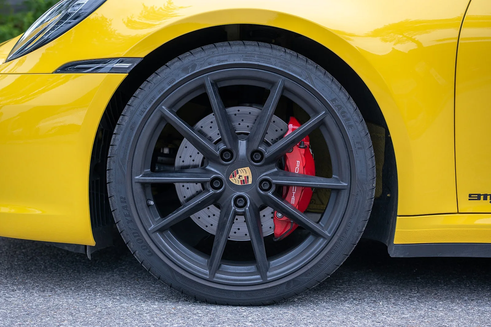 포르쉐 911 카레라 S 2021 레이싱 옐로우 사진 7