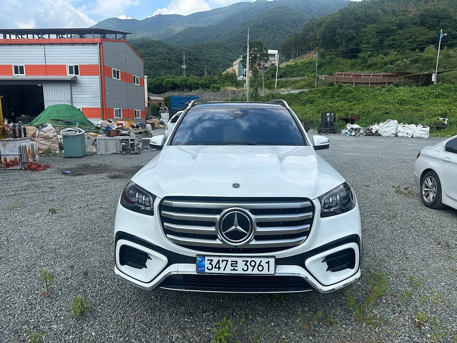 벤츠 GLS 450 2025 화이트 사진 1