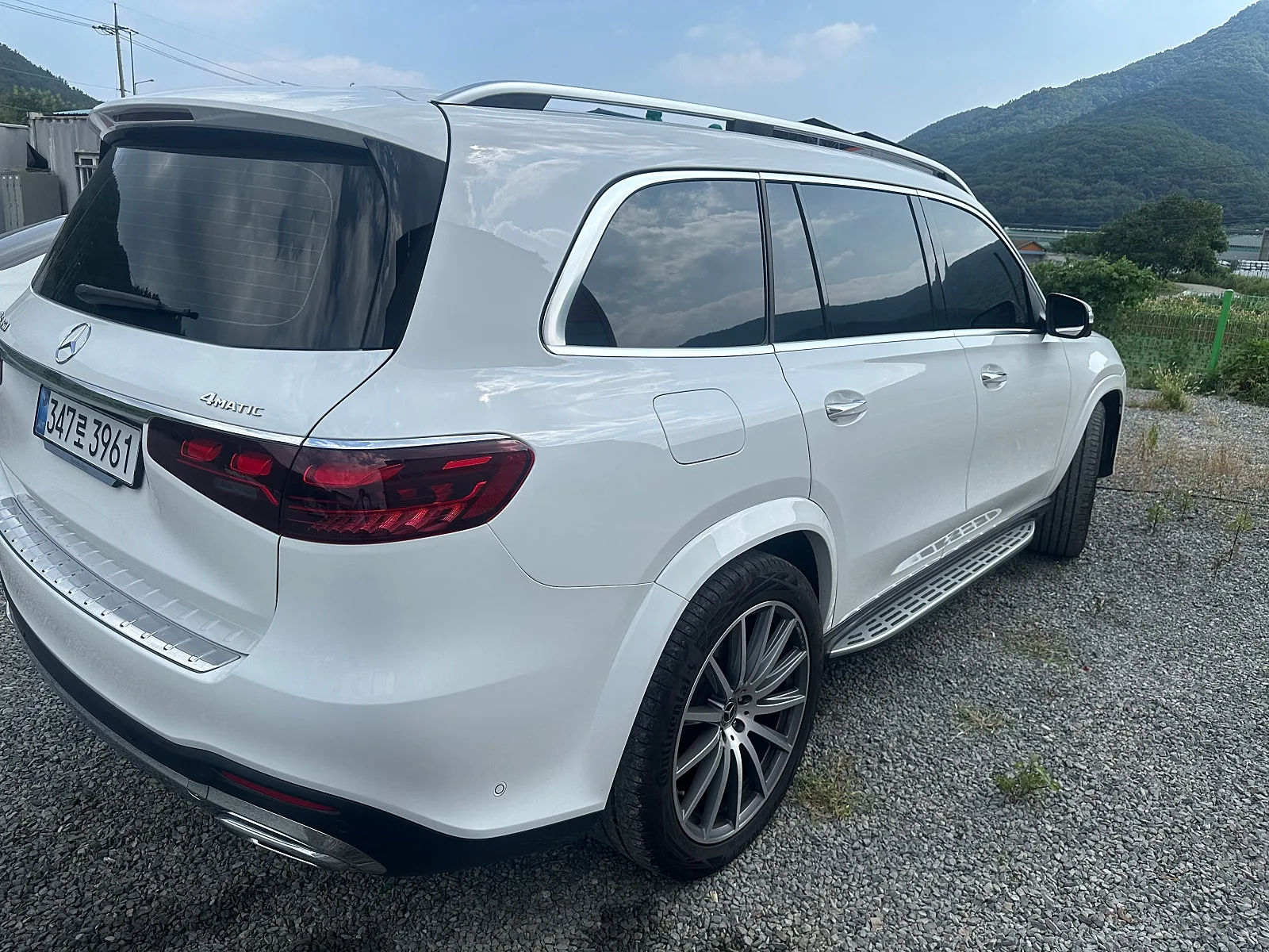 벤츠 GLS 450 2025 화이트 사진 6