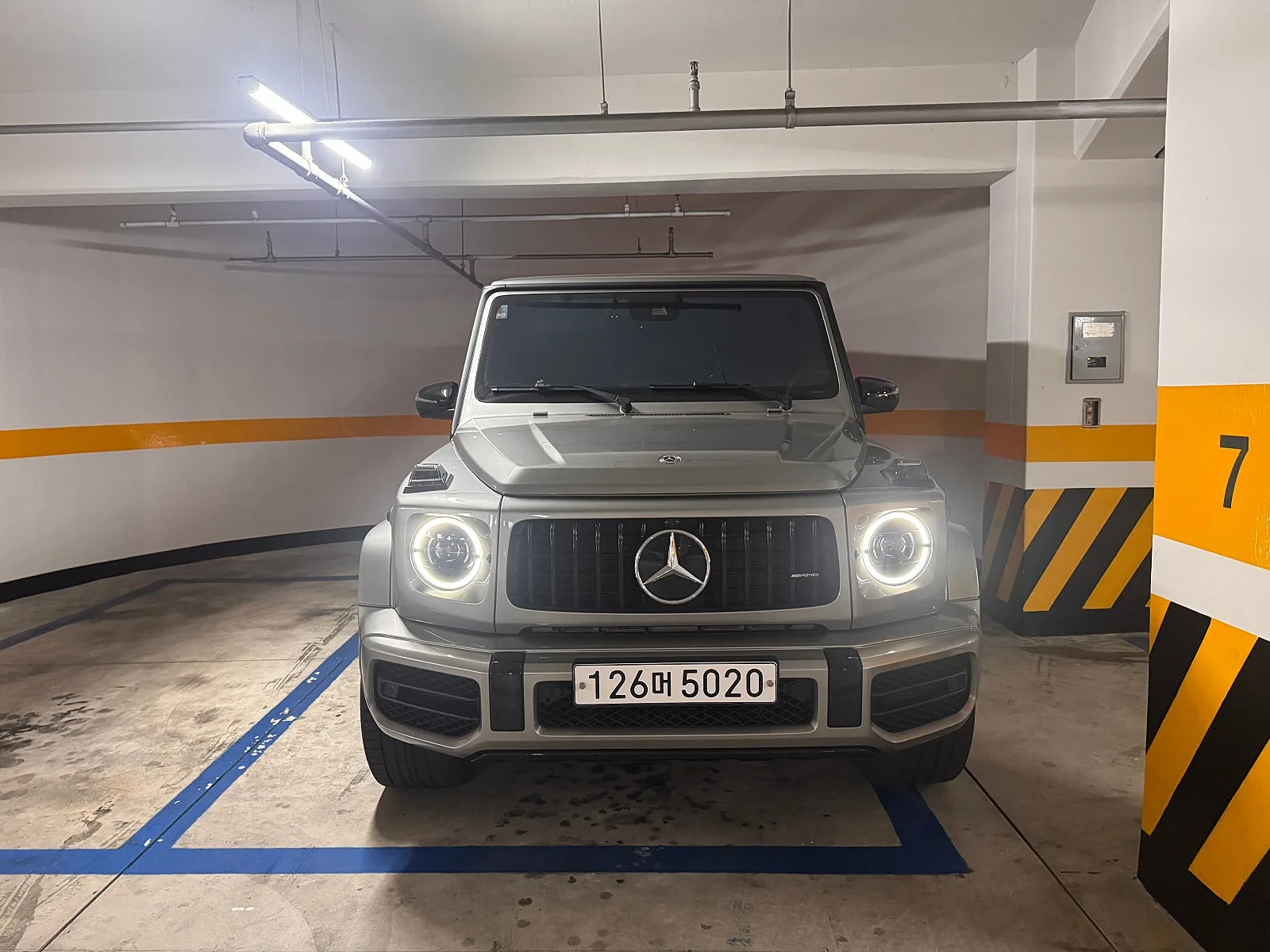 벤츠 G63 에디션 2019 블랙 사진 5
