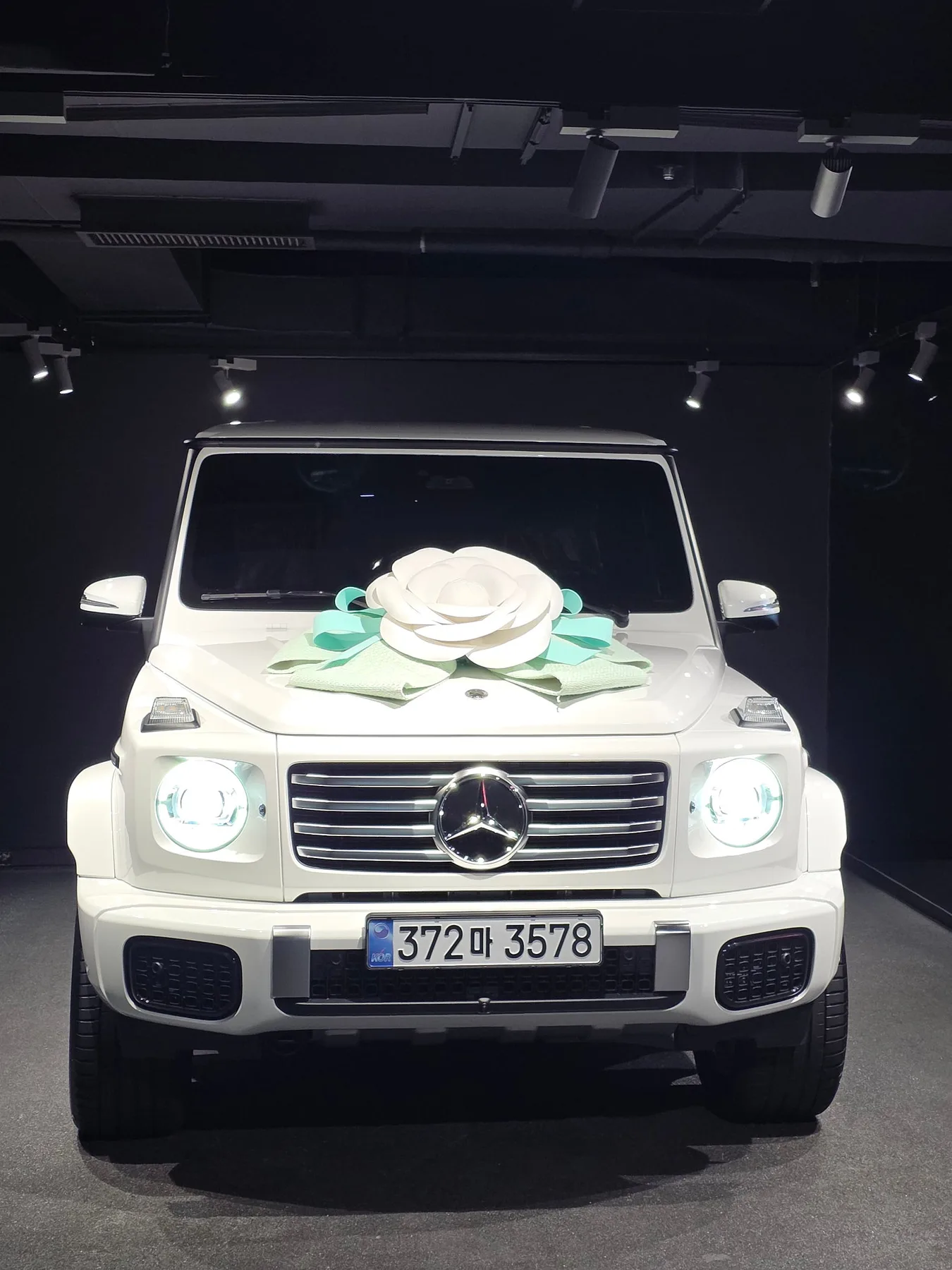 벤츠 지바겐 G450D 2026 흰색 사진 1