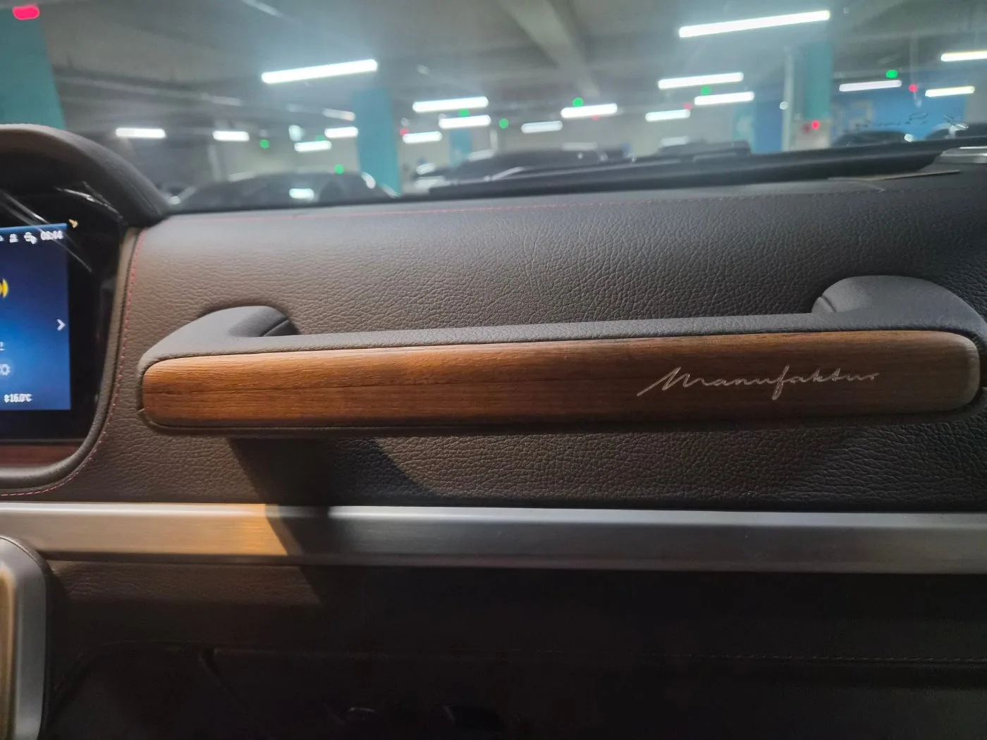 벤츠 지바겐 G450D 2026 흰색 사진 5