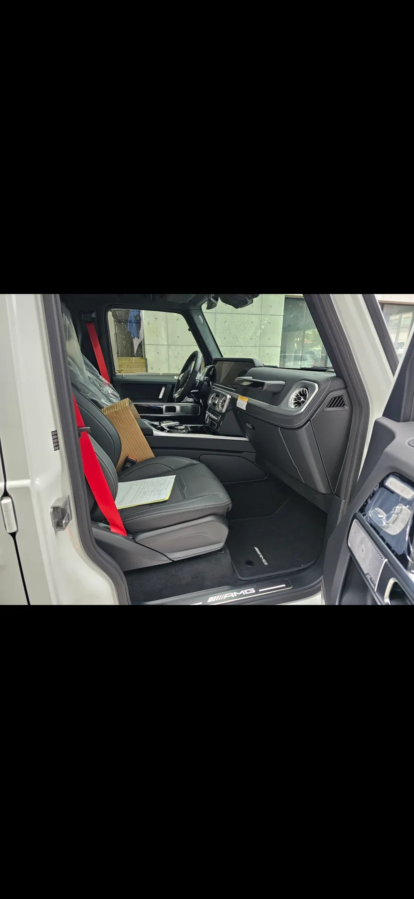 벤츠 G63 AMG 2024 화이트 사진 5