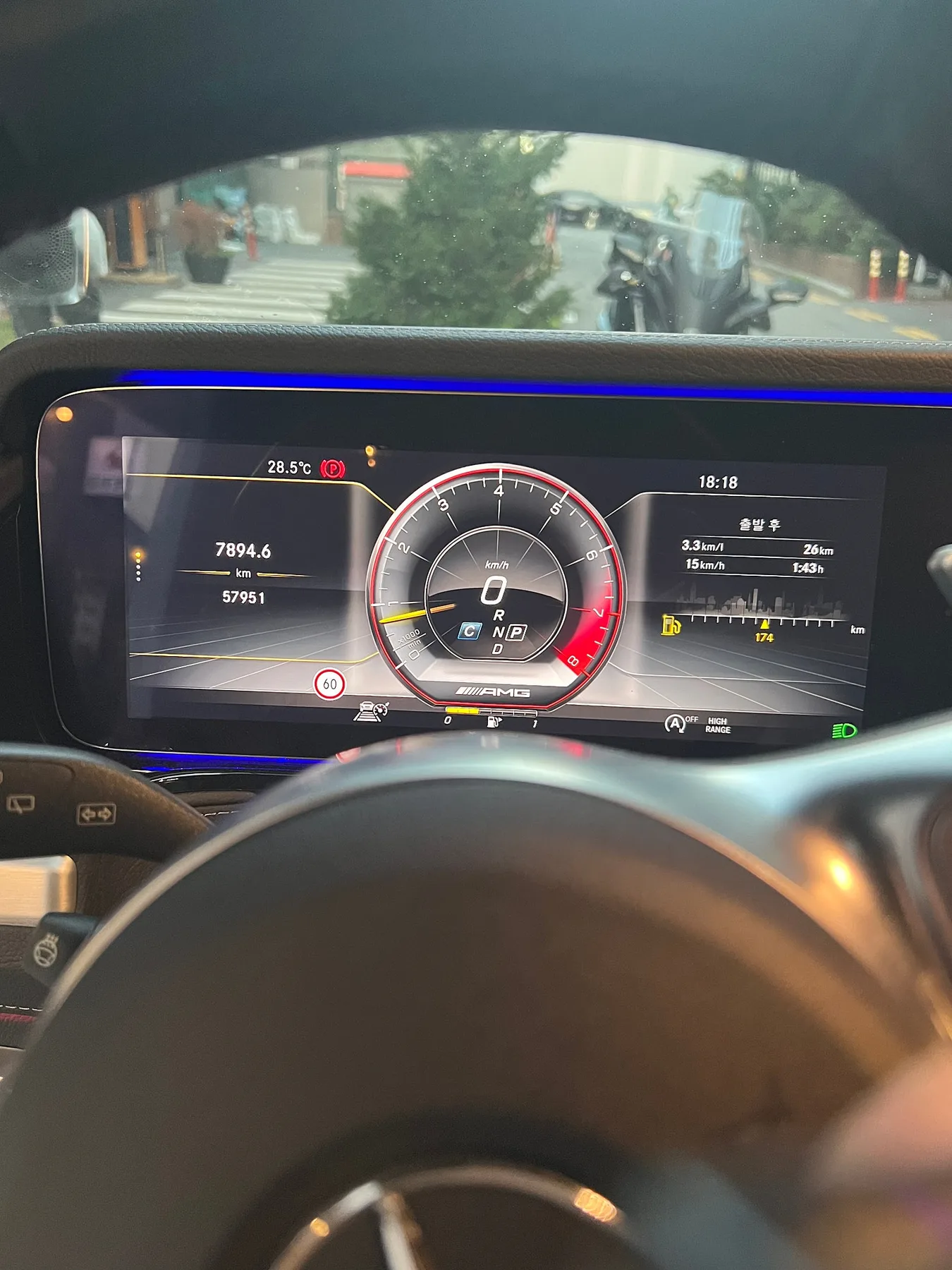 벤츠 G63 AMG 2020 흰색 사진 5