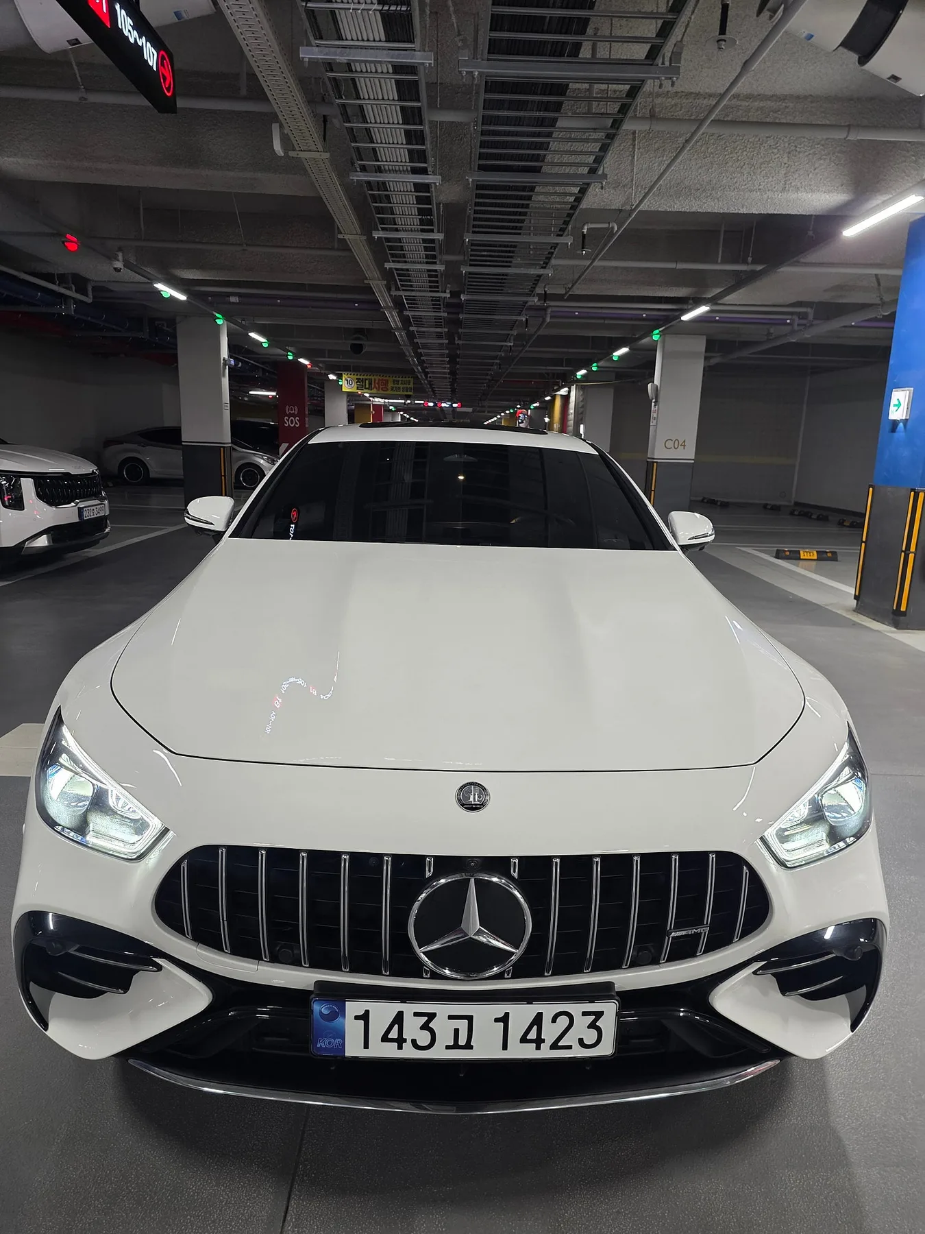 벤츠 AMG GT43 2024 화이트 사진 1
