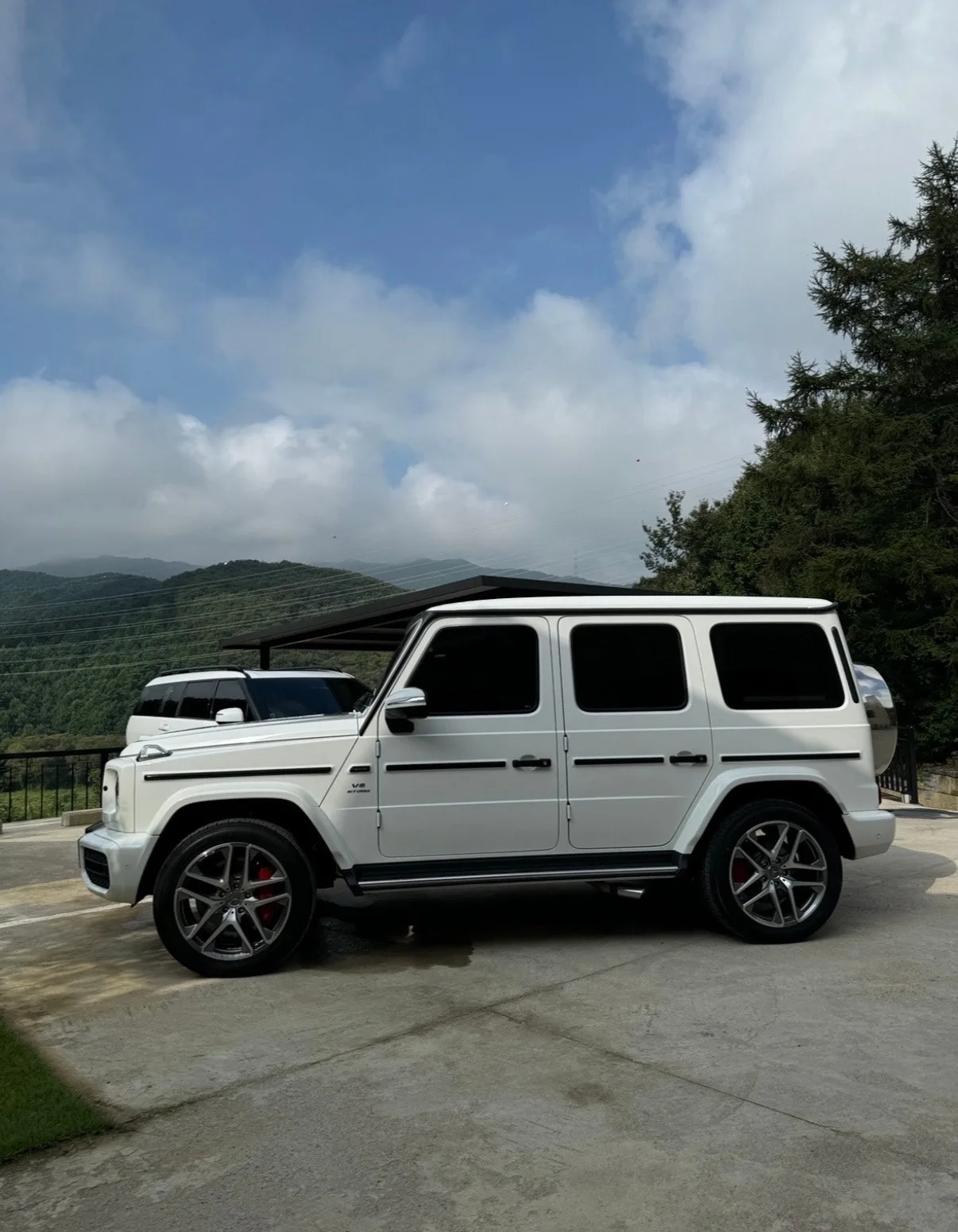 벤츠 메르세데스-벤츠 G63 AMG 2024 2024 화이트 사진 4