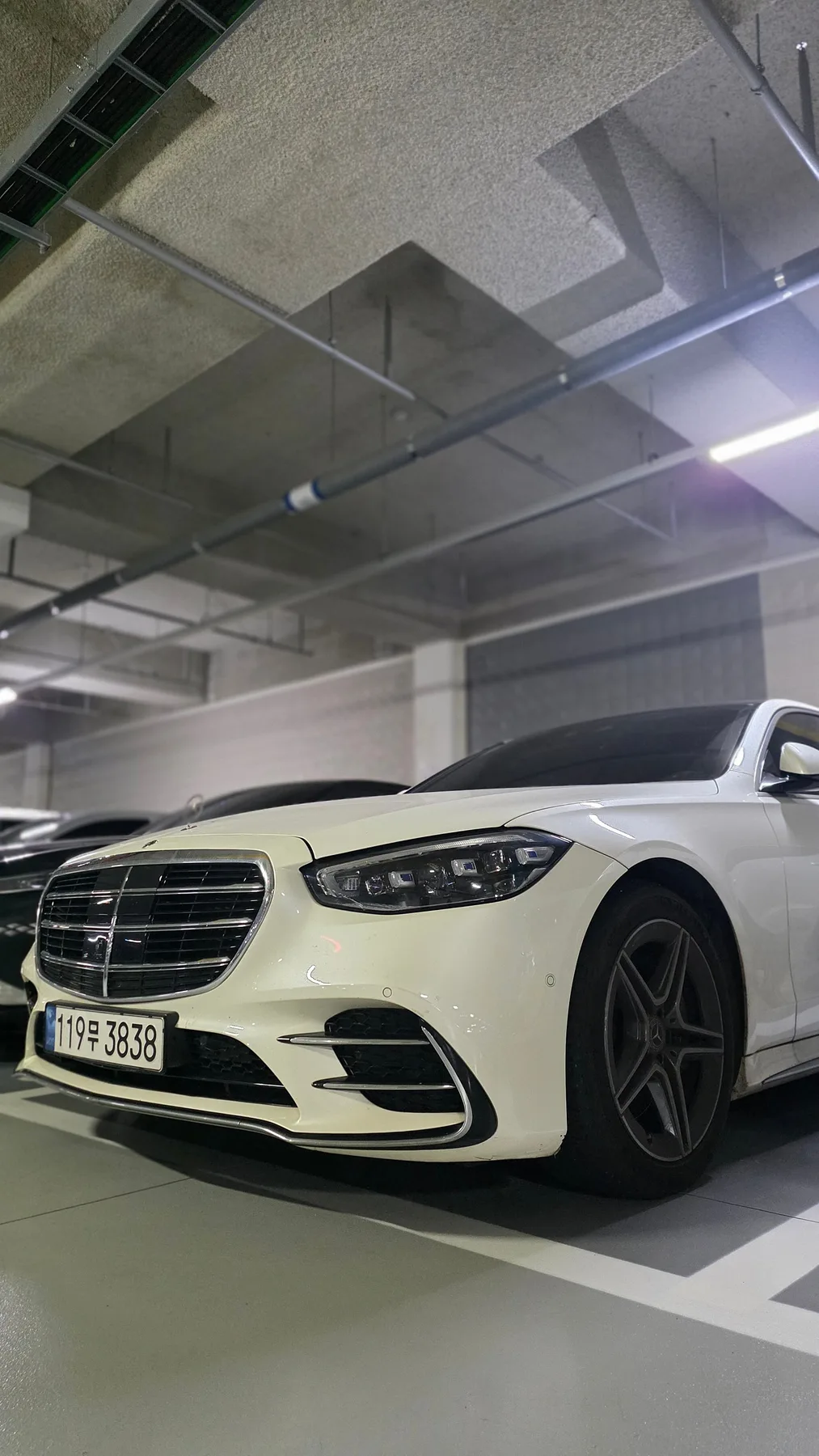 벤츠 S400D S클래스 2022 다이아몬드 화이트 사진 5