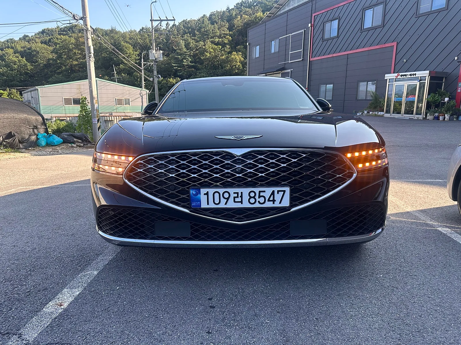 제네시스 G90 3.5T AWD 48V e-SC 2023 버건디 사진 1