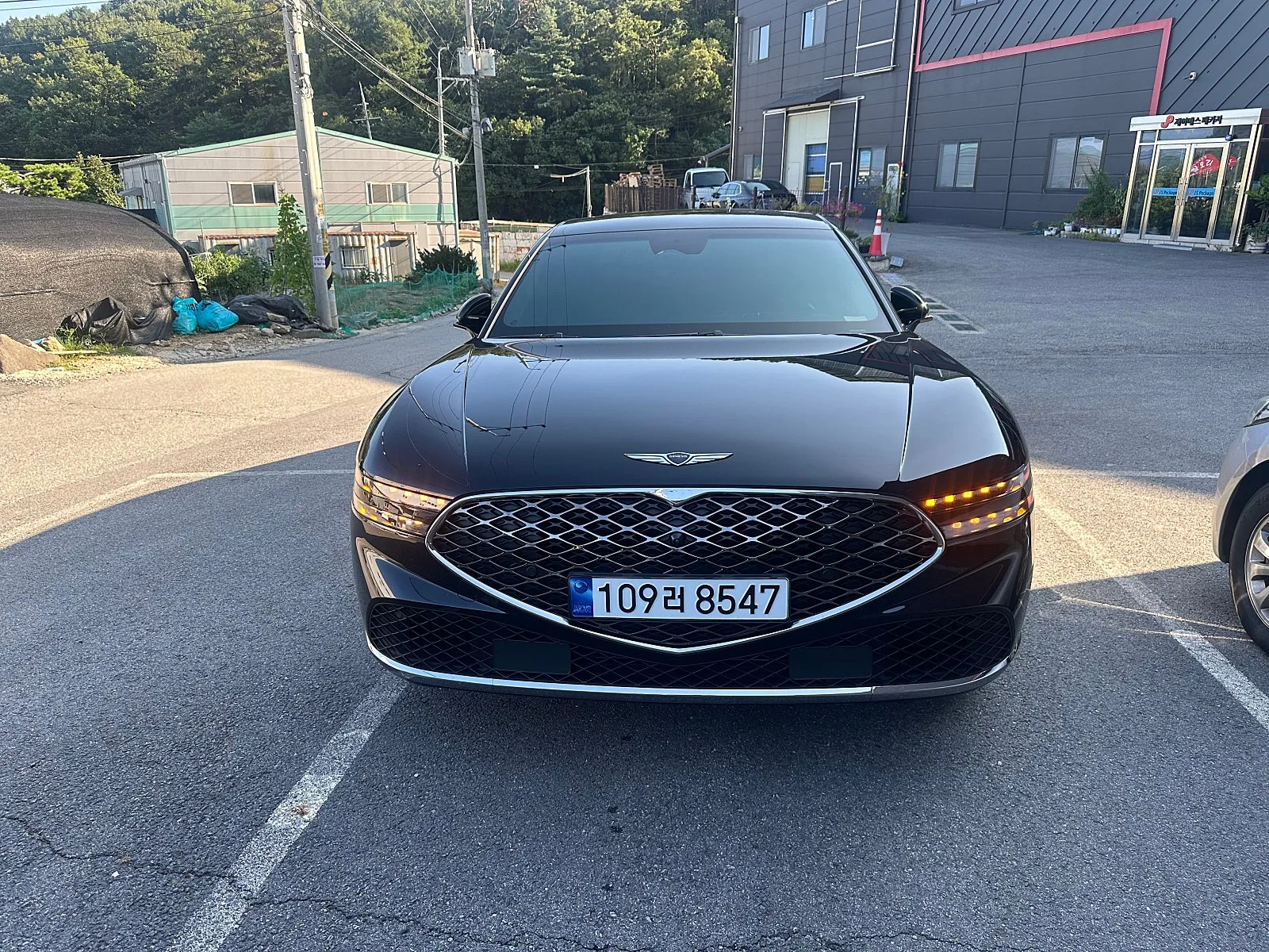 제네시스 G90 3.5T AWD 48V e-SC 2023 버건디 사진 2