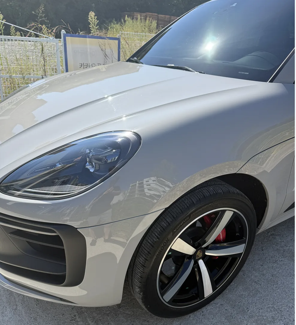 포르쉐 마칸 GTS 2022 크레용 사진 5