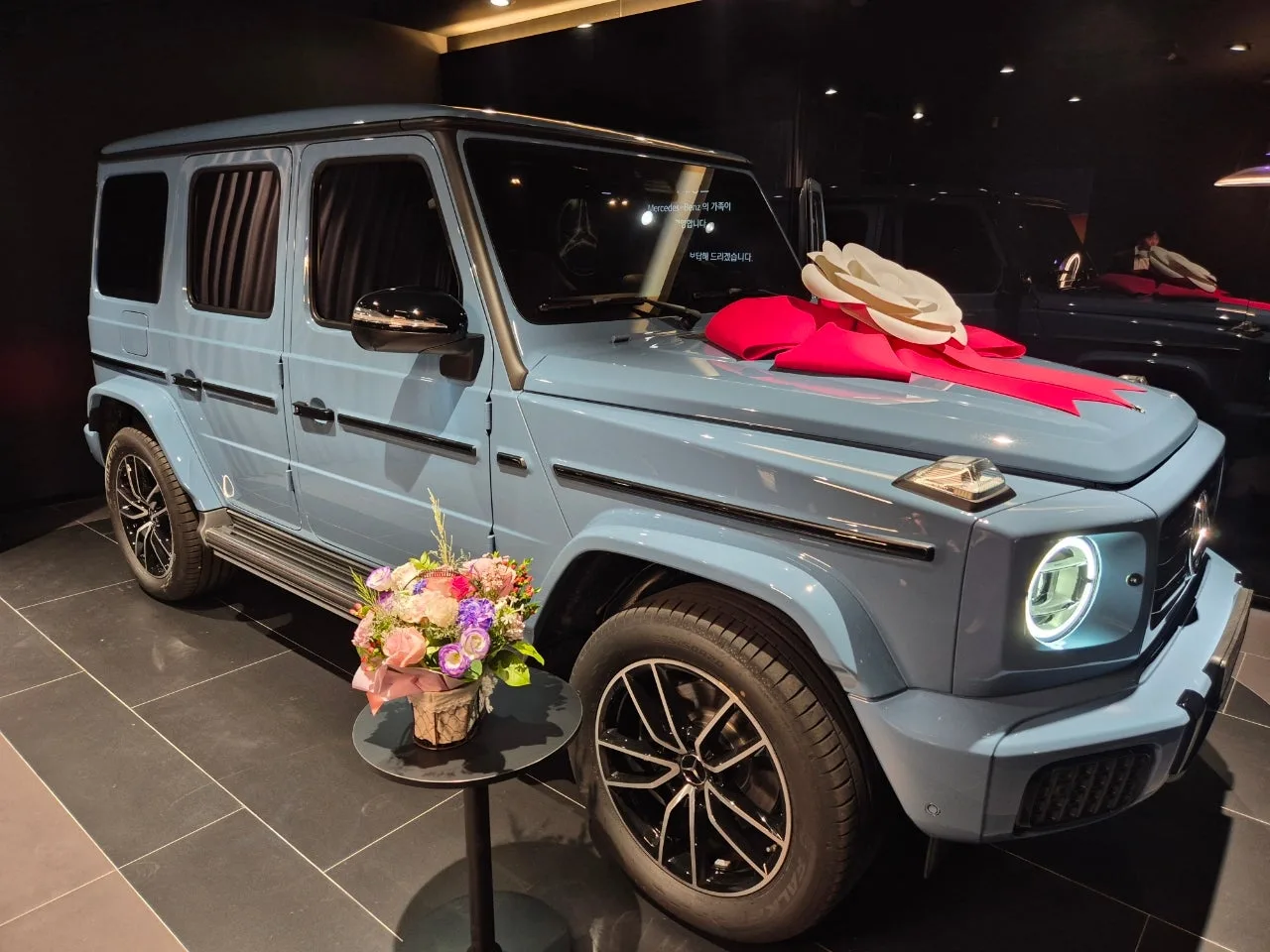벤츠 지바겐 G450D 매뉴팩쳐 2025 실버 사진 1