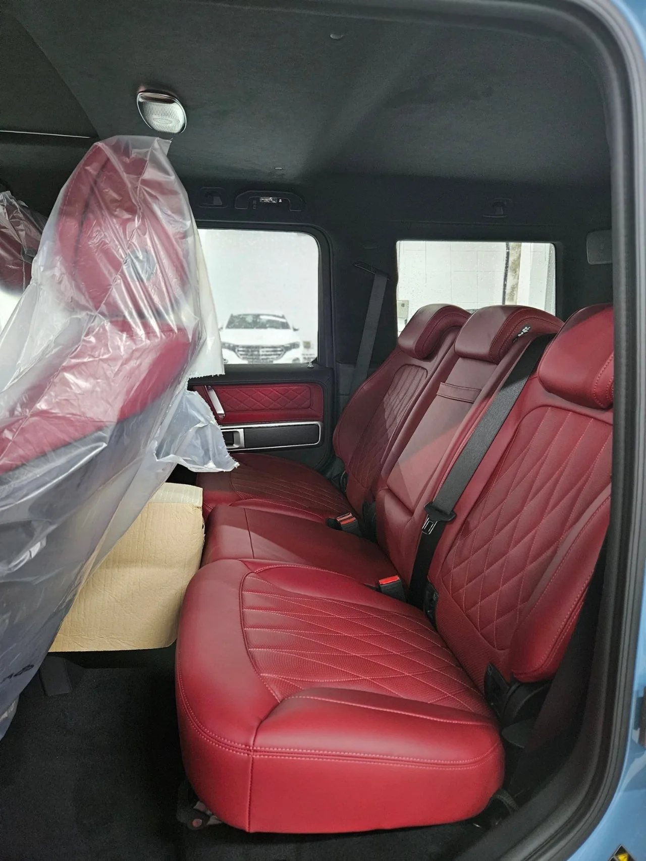 벤츠 지바겐 G450D 매뉴팩쳐 2025 실버 사진 8