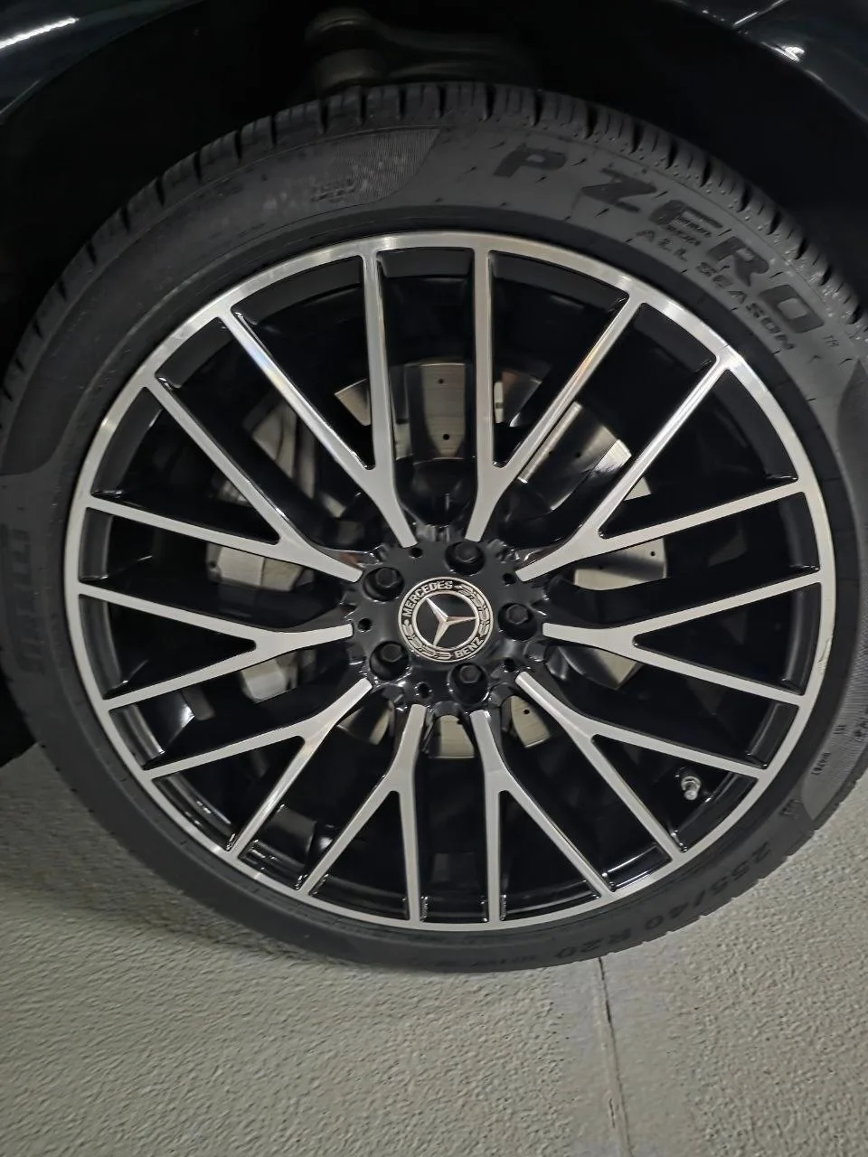 벤츠 S580 2024 블랙 사진 5