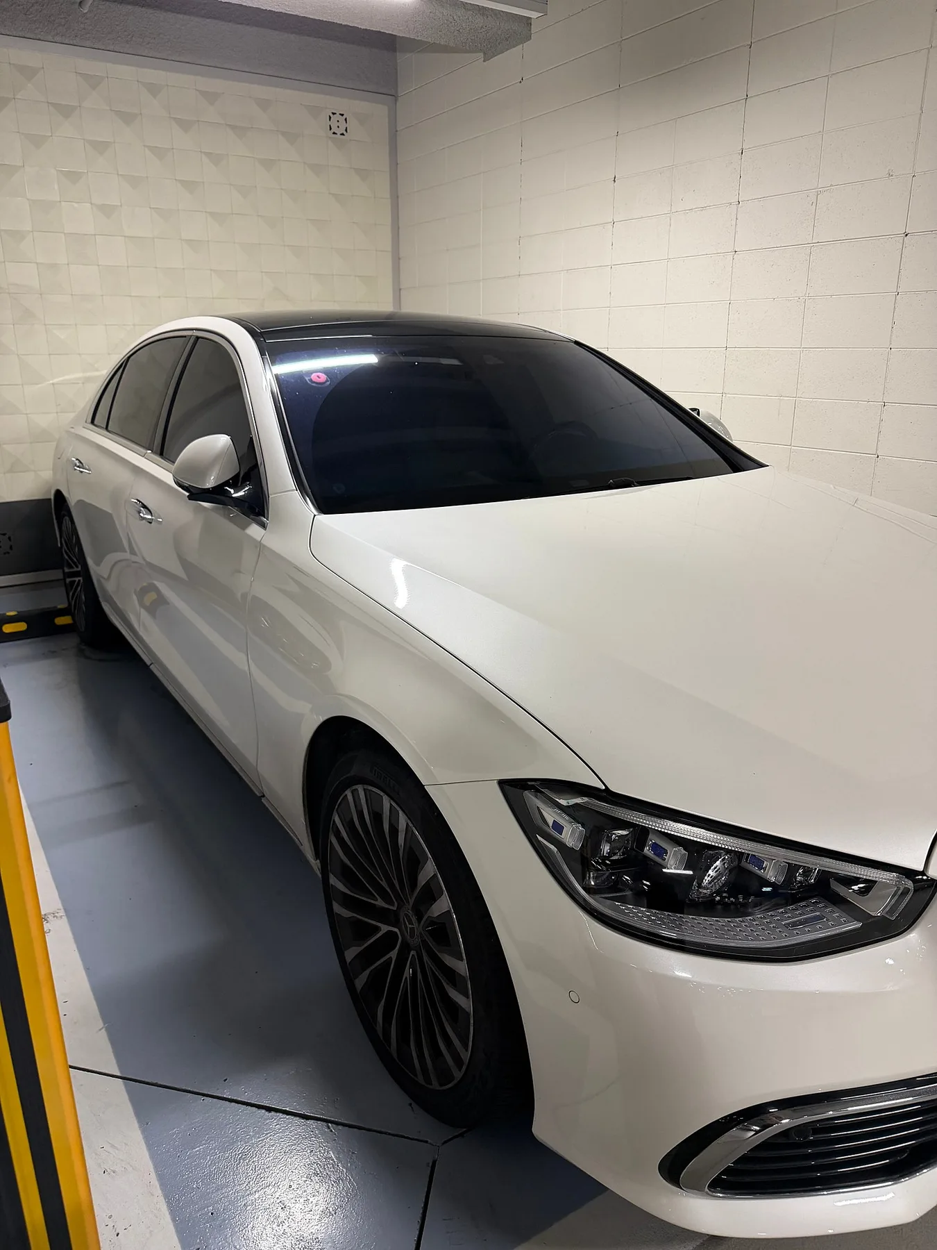 벤츠 S580 4MATIC 2021 흰색 사진 1