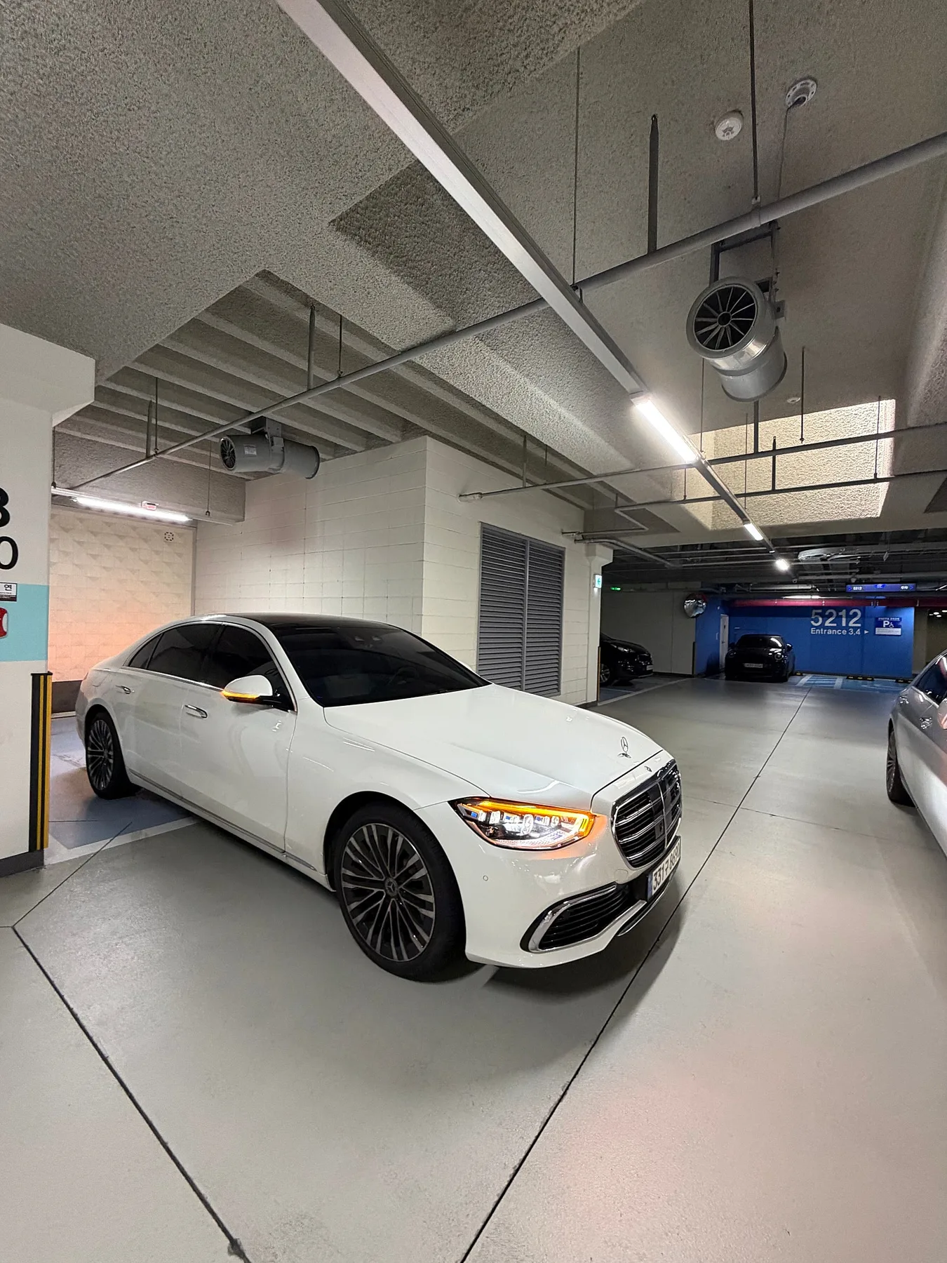 벤츠 S580 4MATIC 2021 흰색 사진 3