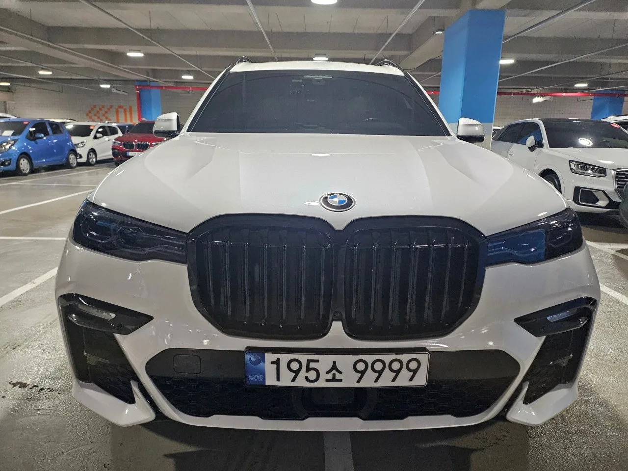 BMW X7 40i M Sport 2021 화이트 사진 1
