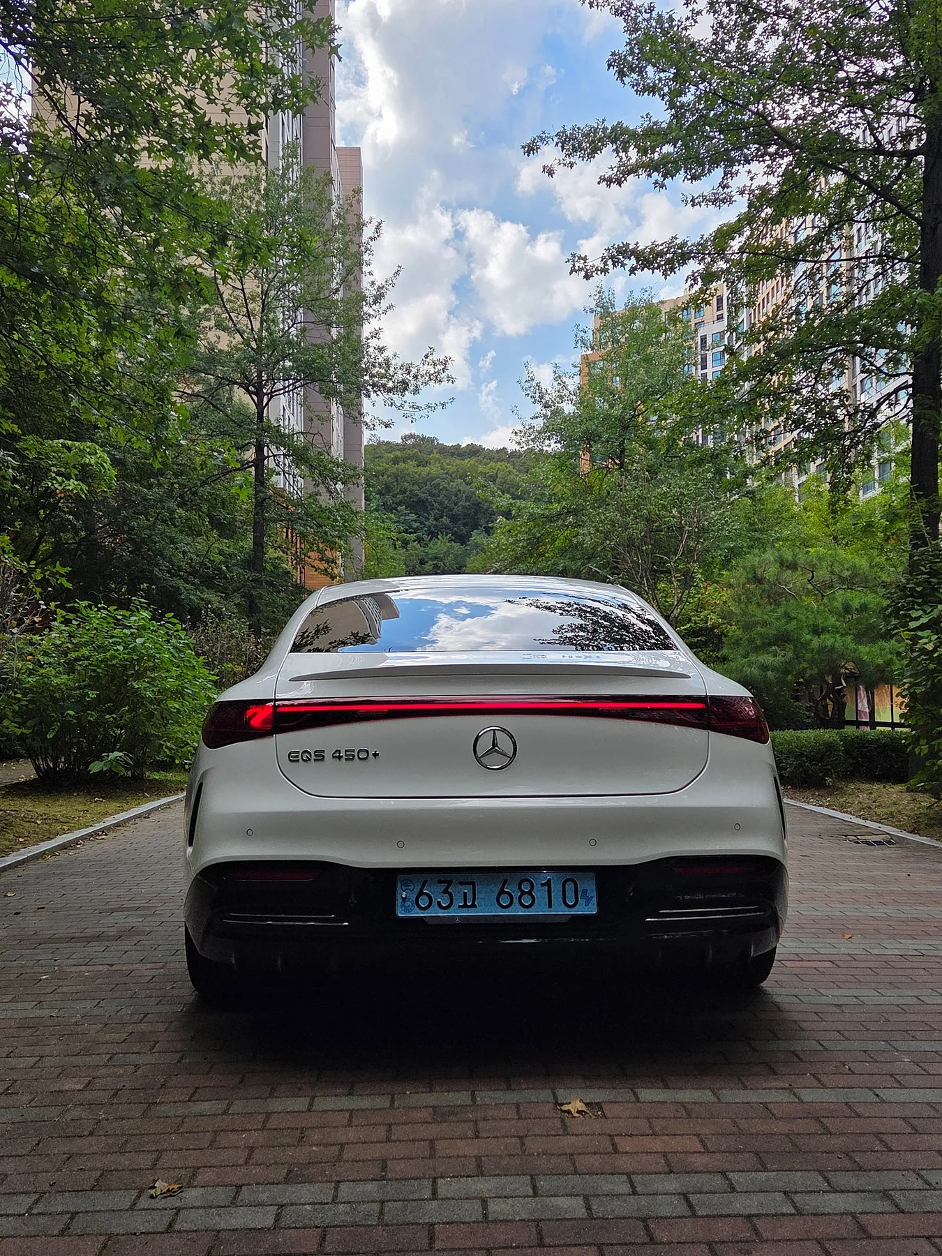벤츠 EQS 450 AMG+ Line 2022 화이트 사진 5