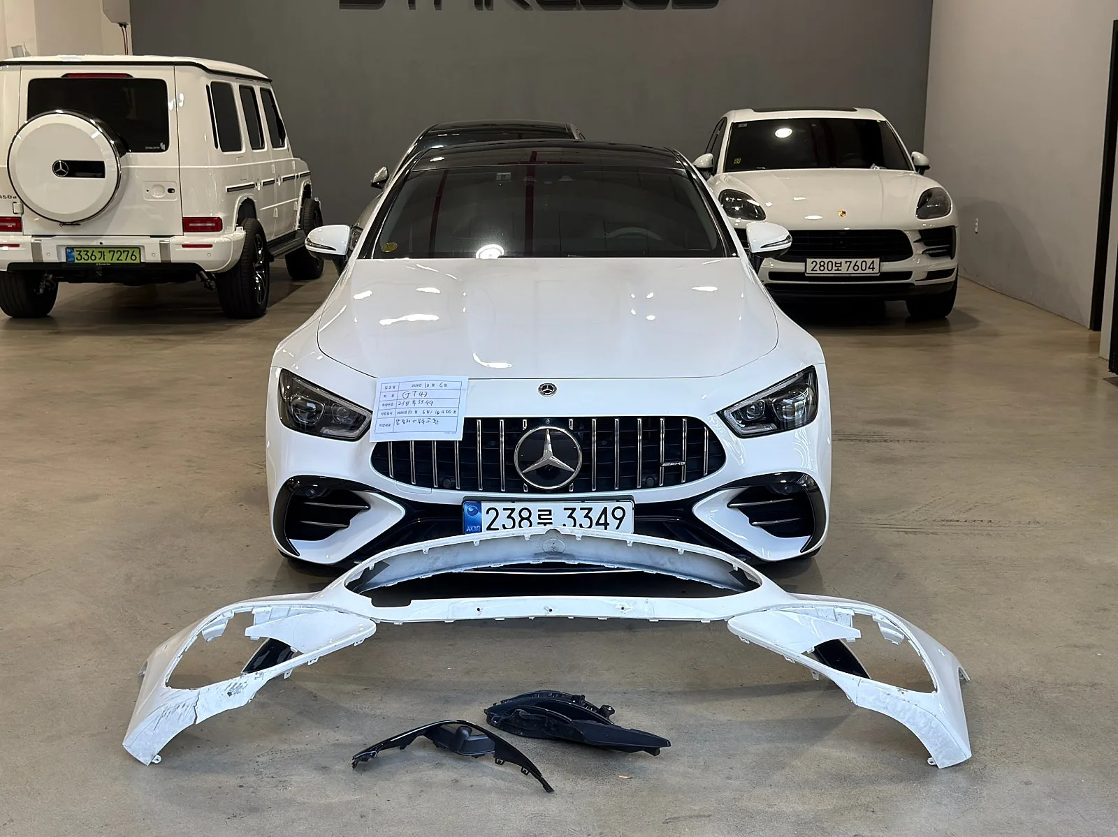 벤츠 AMG GT 43 다이나믹 2023 화이트 사진 6
