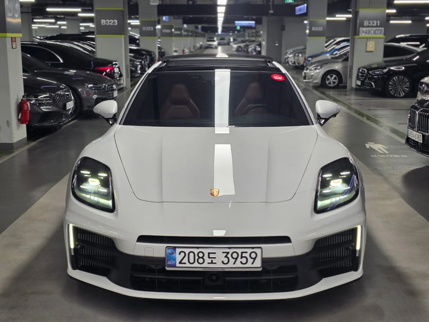 포르쉐 파나메라 2.9 AWD 2024 화이트 사진 1