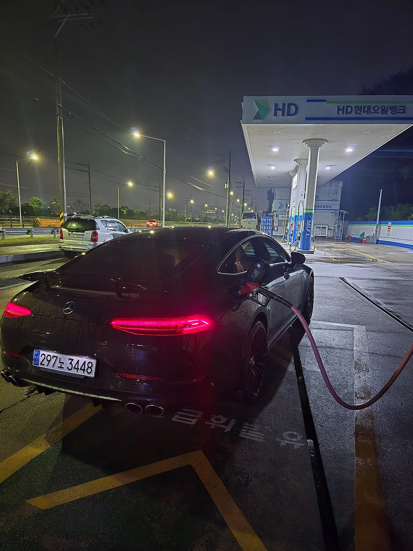 벤츠 AMG GT43 4MATIC+ 2021 버건디 사진 2
