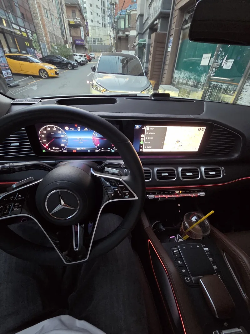 벤츠 GLE 350 4MATIC 2025 화이트 사진 7