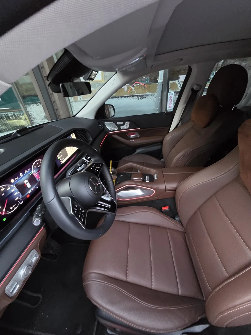 벤츠 GLE 350 4MATIC 2025 화이트 사진 8