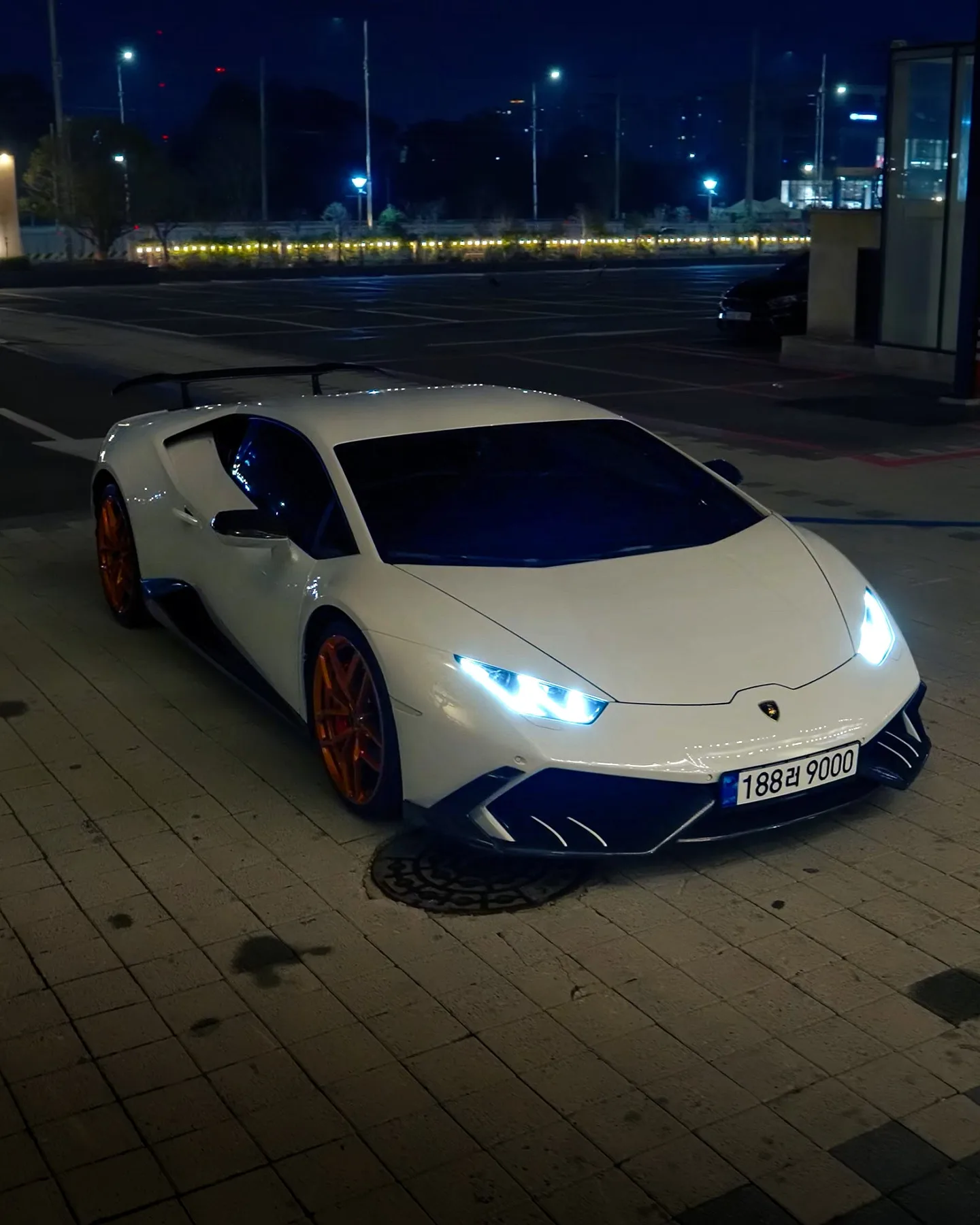 람보르기니 우라칸 LP610-4 쿠페 2015 화이트 사진 4