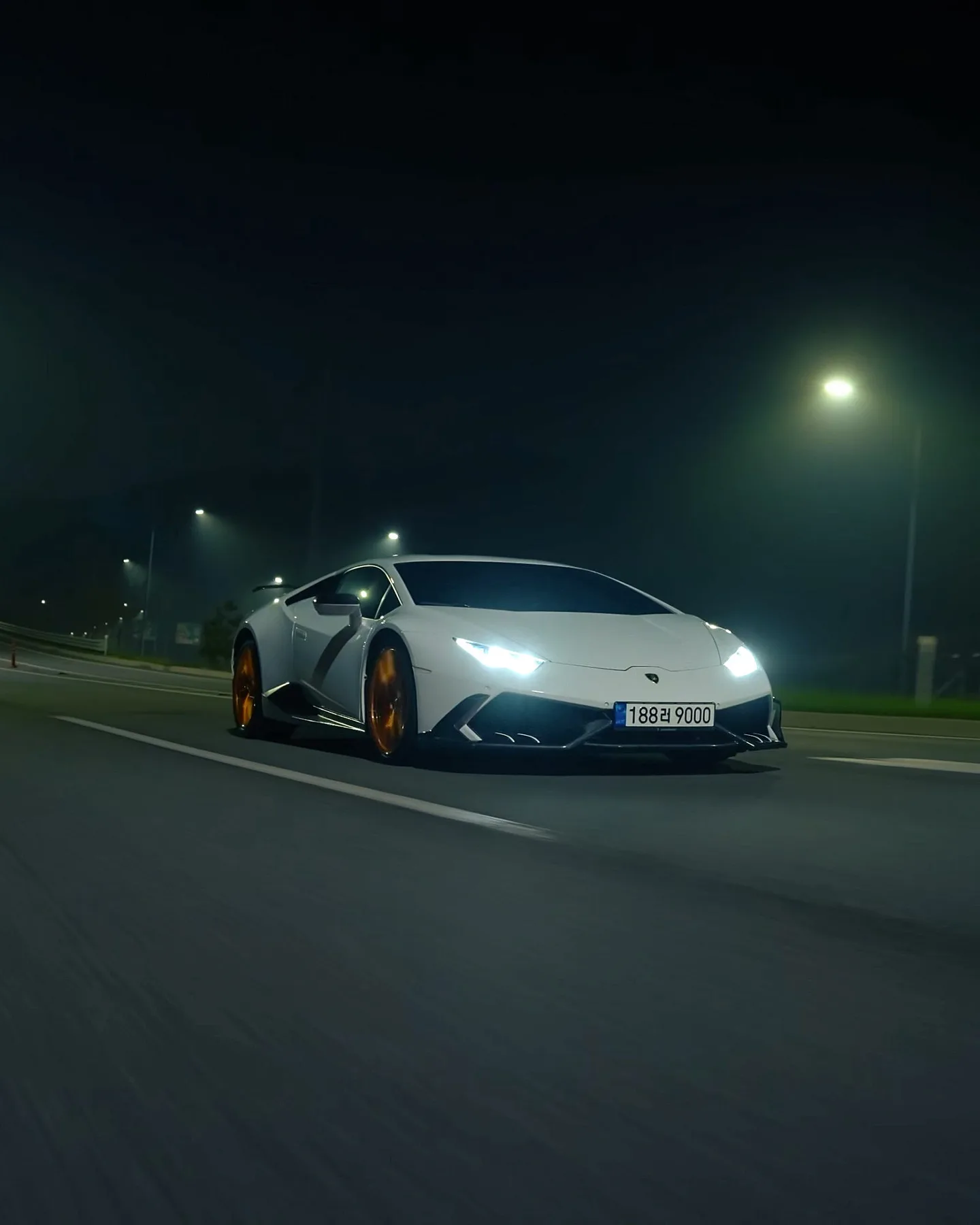 람보르기니 우라칸 LP610-4 쿠페 2015 화이트 사진 5