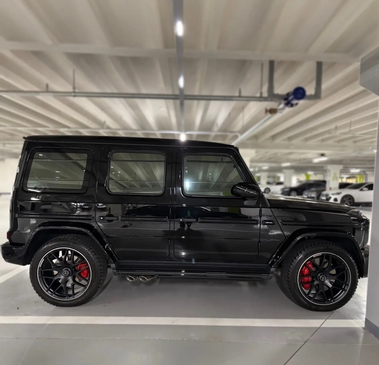 벤츠 메르세데스-벤츠 G63 AMG 2021 블랙 사진 2
