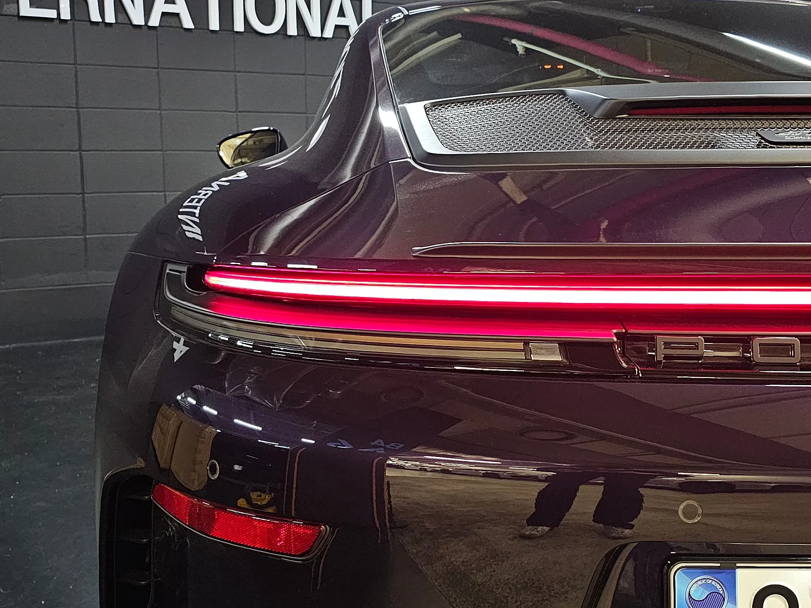 포르쉐 911 GT3 투어링 2026 보라 사진 8