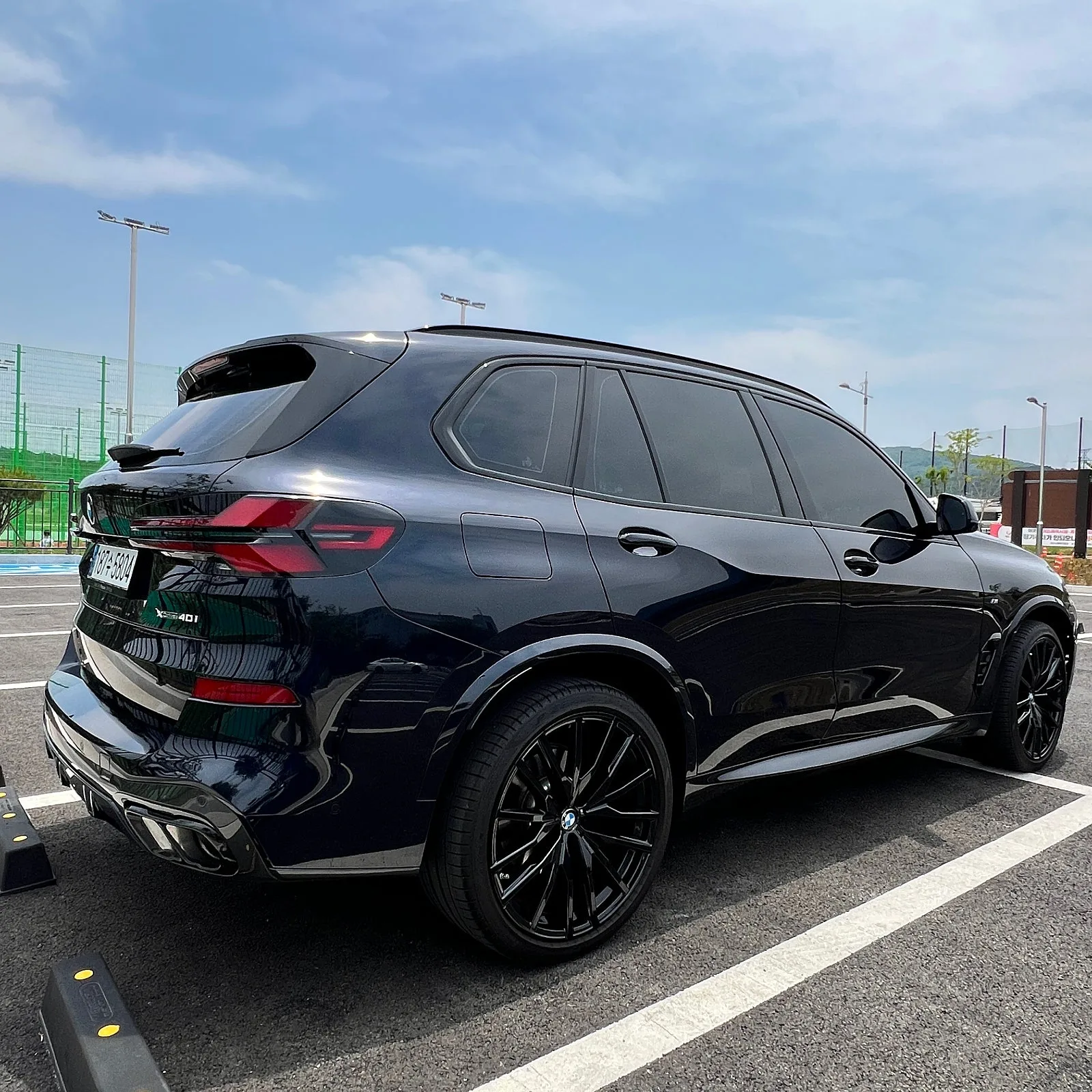 BMW X5 40i M Sport 2024 카본블랙 사진 5