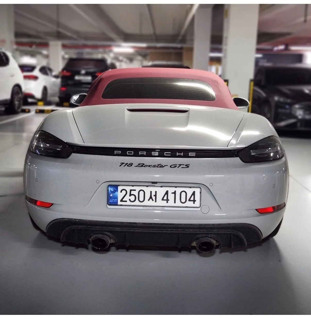 포르쉐 718 박스터 GTS 4.0 2023 화이트 사진 4