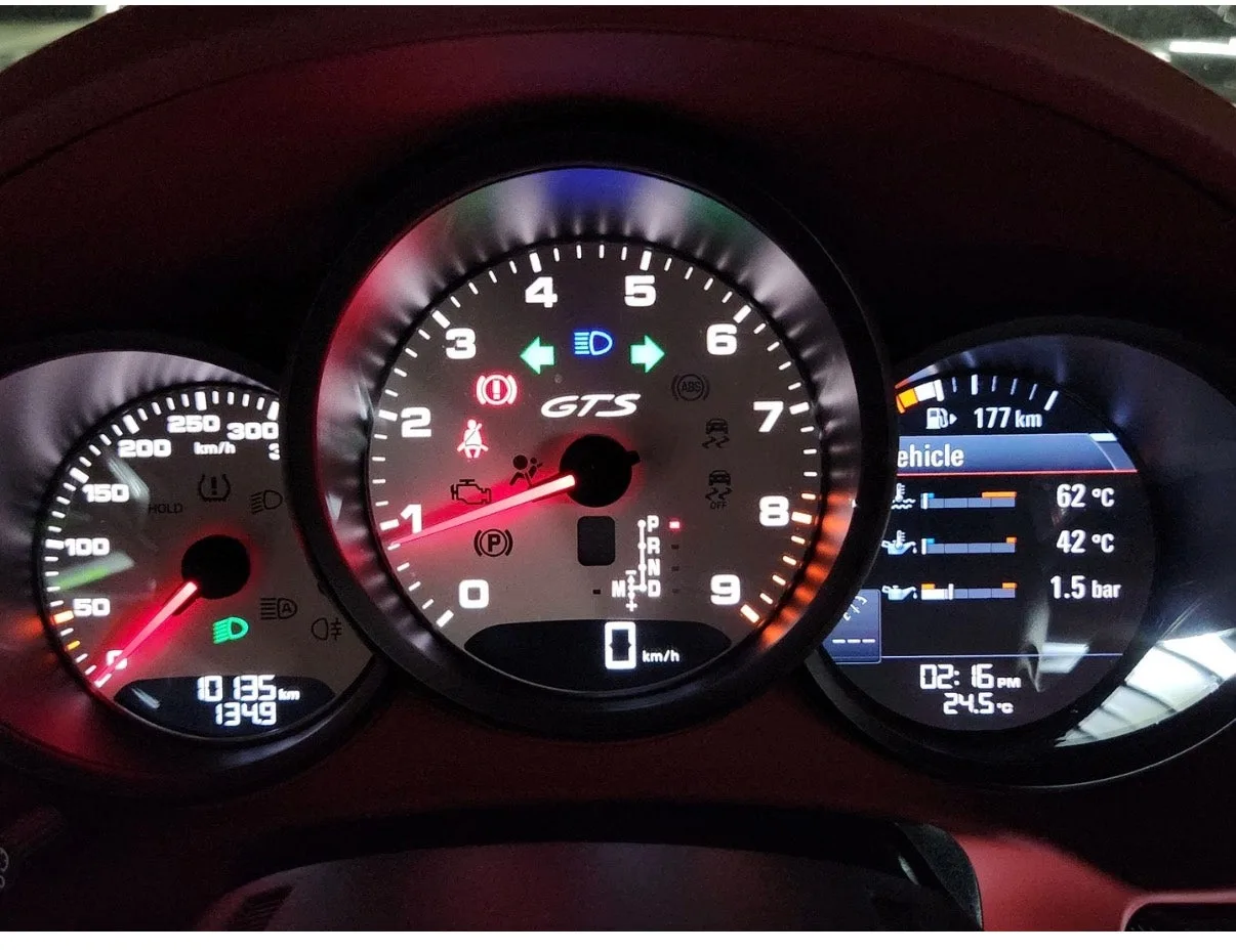 포르쉐 718 박스터 GTS 4.0 2023 화이트 사진 7