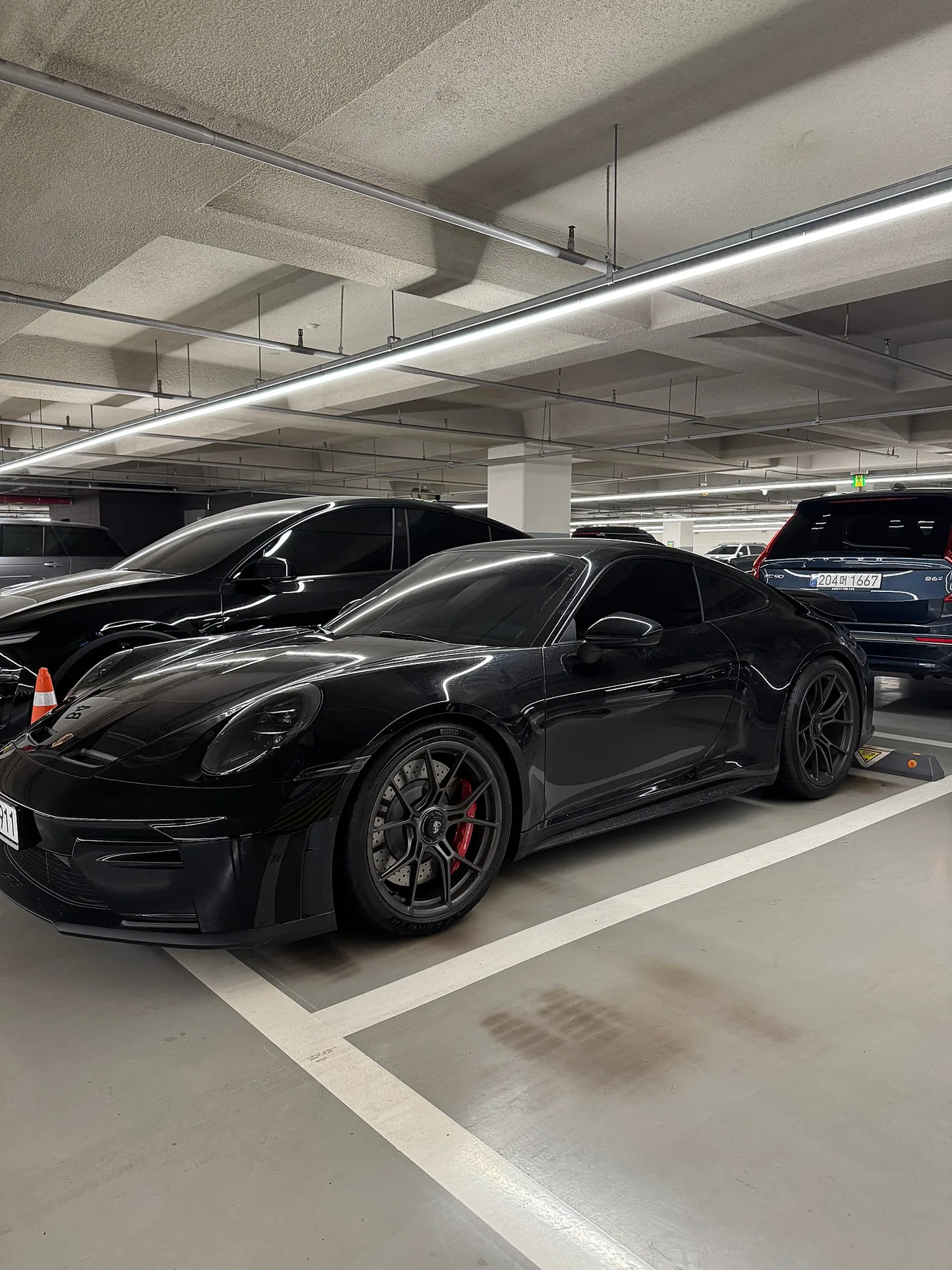 포르쉐 992.2 GT3 투어링 2026 블랙 사진 1