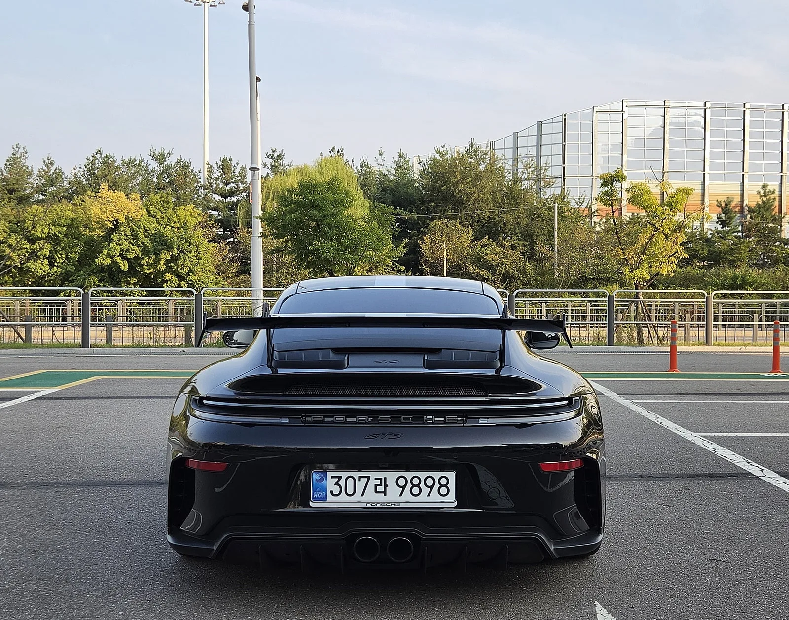 포르쉐 992.2 GT3 2026 건메탈 사진 2