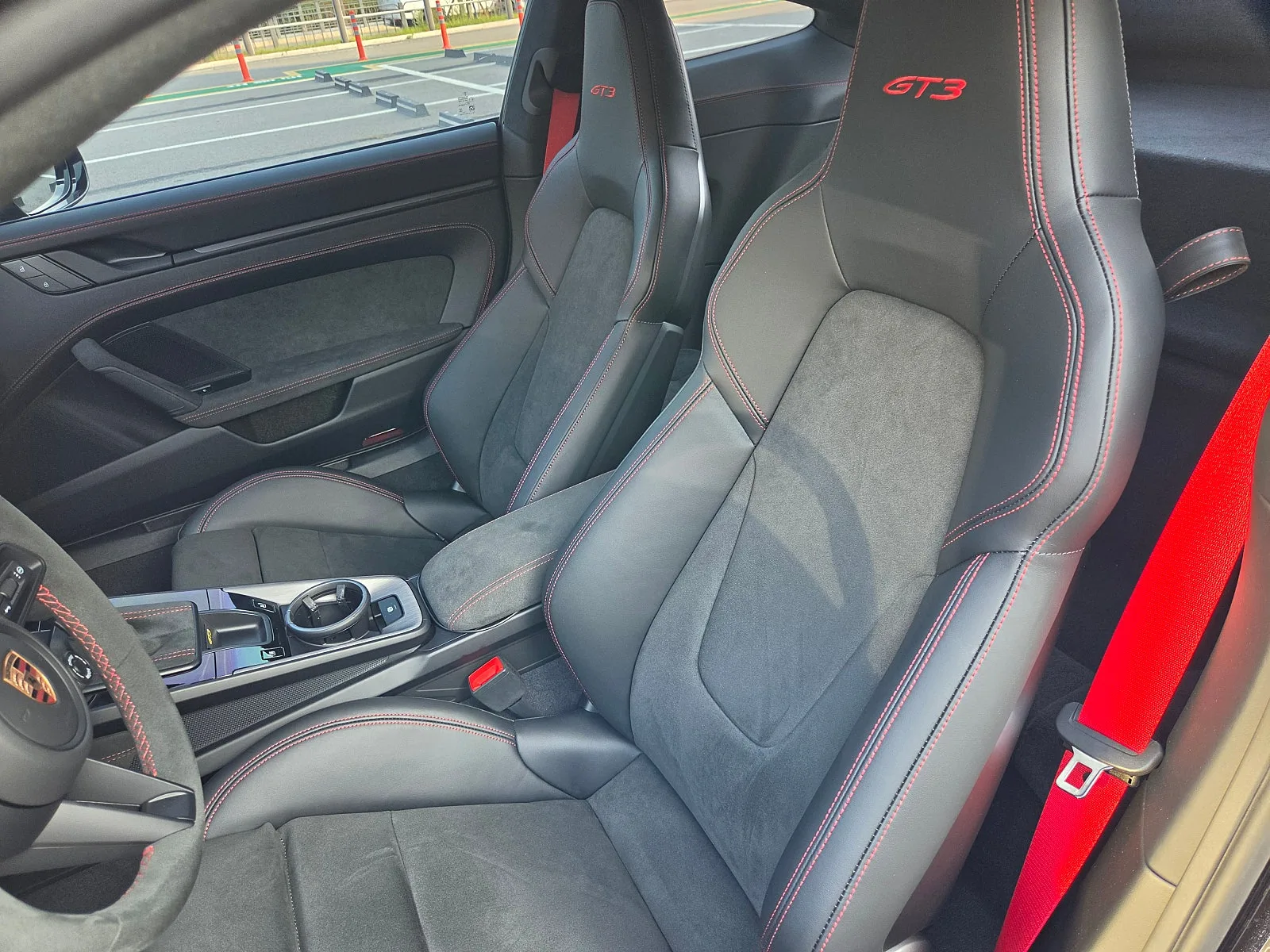 포르쉐 992.2 GT3 2026 건메탈 사진 8