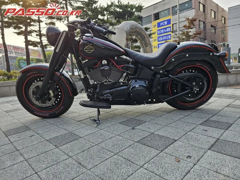 할리데이비슨 팻보이S 블랙에디션 2017 검정색 사진 2