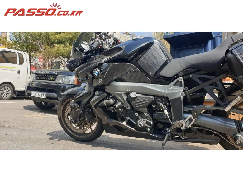BMW K1300R 2012 검정 카본 사진 3
