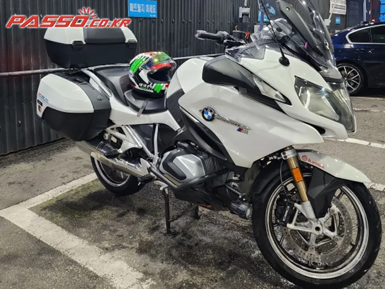 BMW R1250RT 2019 화이트 사진 1