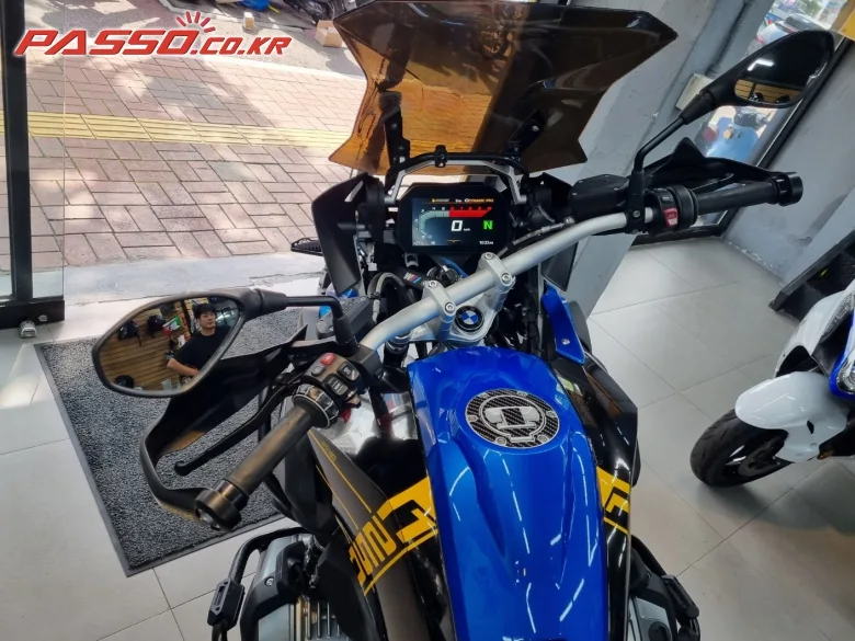BMW R 1250 GS 2019 블루 사진 4