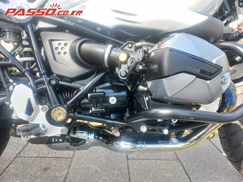 BMW R nine T 어반 GS 2021 화이트 사진 7