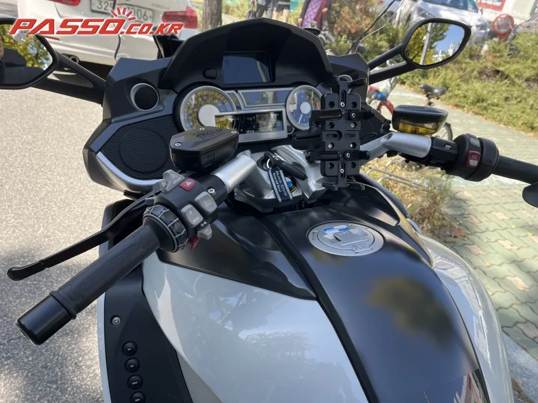 BMW 기아 K1600GT 2012 화이트 사진 4