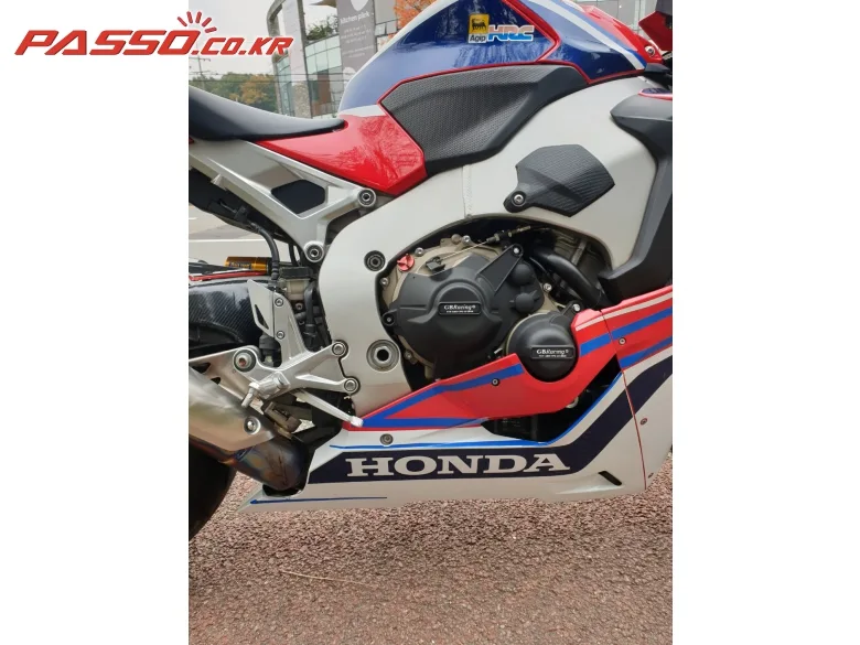 혼다 CBR1000RR SP 2017 레드 사진 5