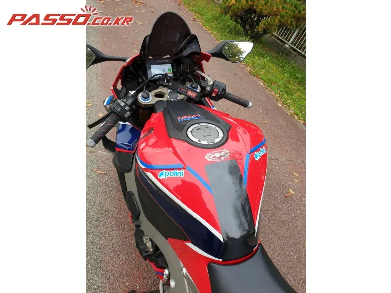 혼다 CBR1000RR SP 2017 레드 사진 8