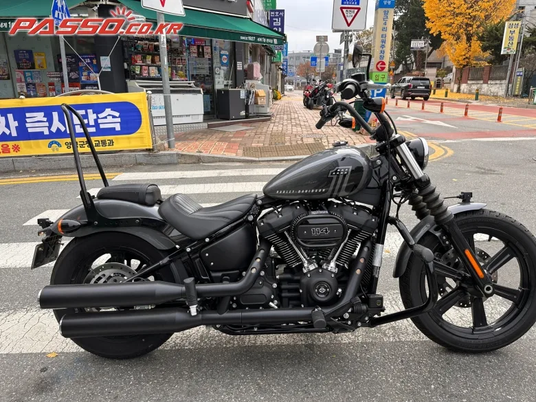 할리데이비슨 스트리트밥 114 2022 블랙