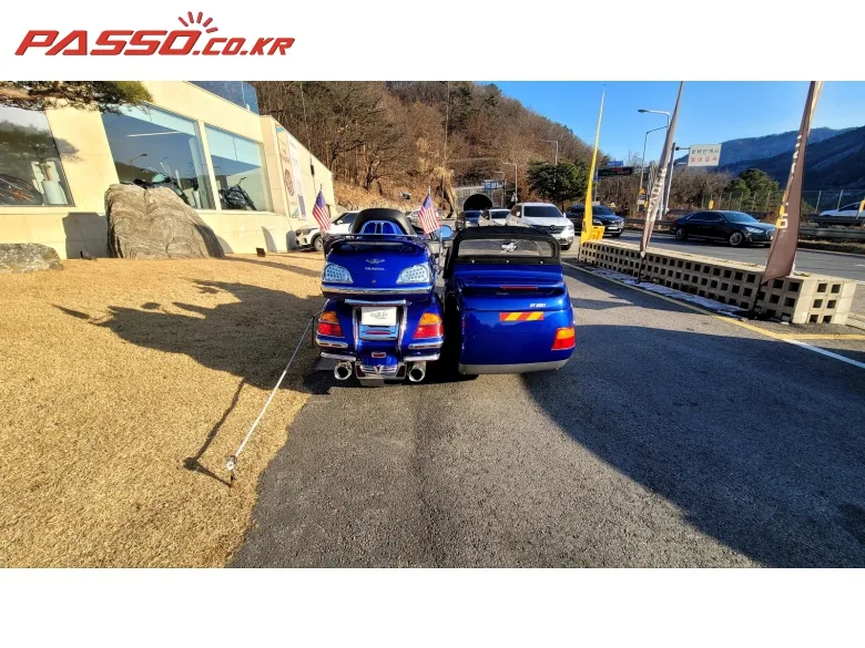 혼다 골드윙 1800 2005 블루 사진 3